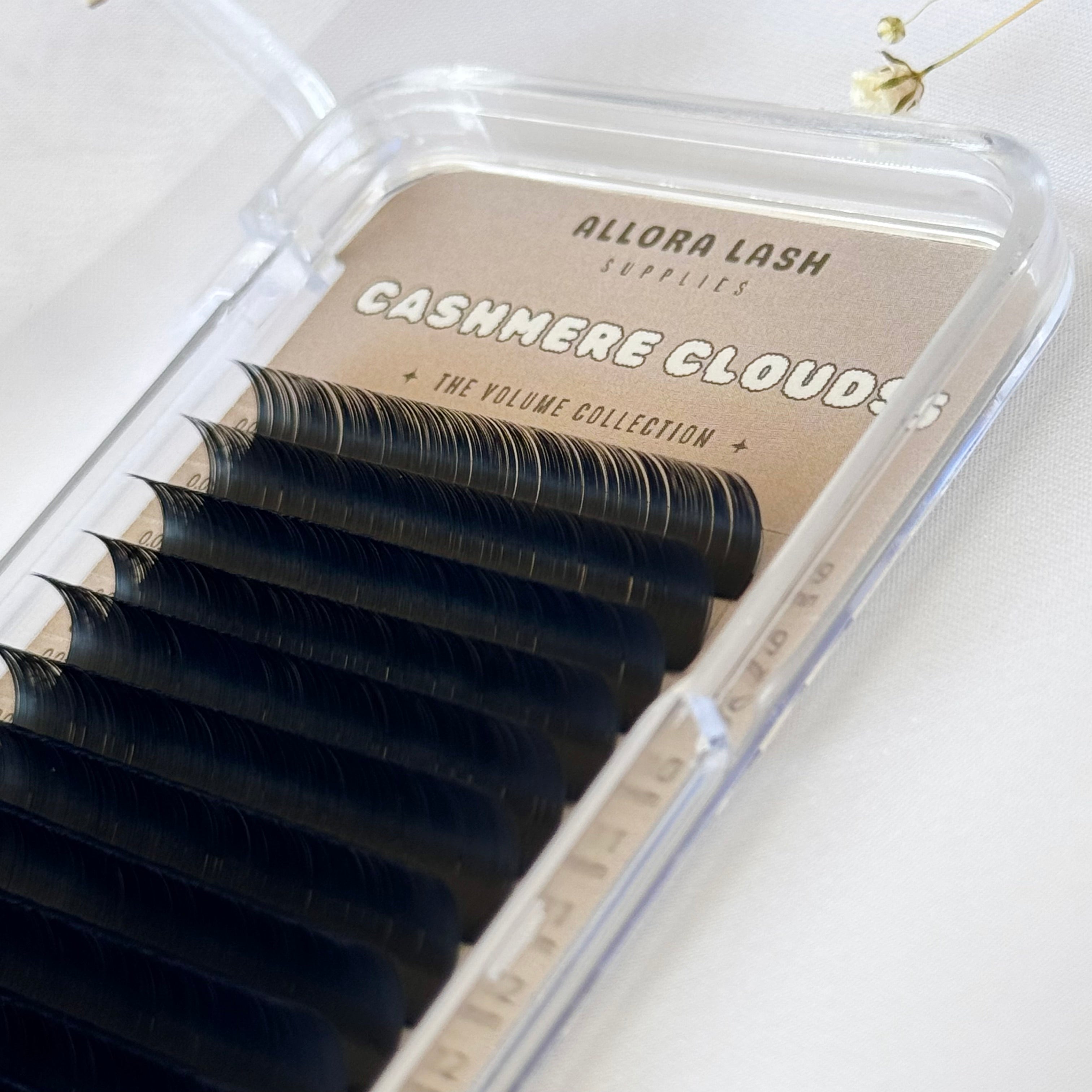 Cashmere Clouds - The Volume Collection .03